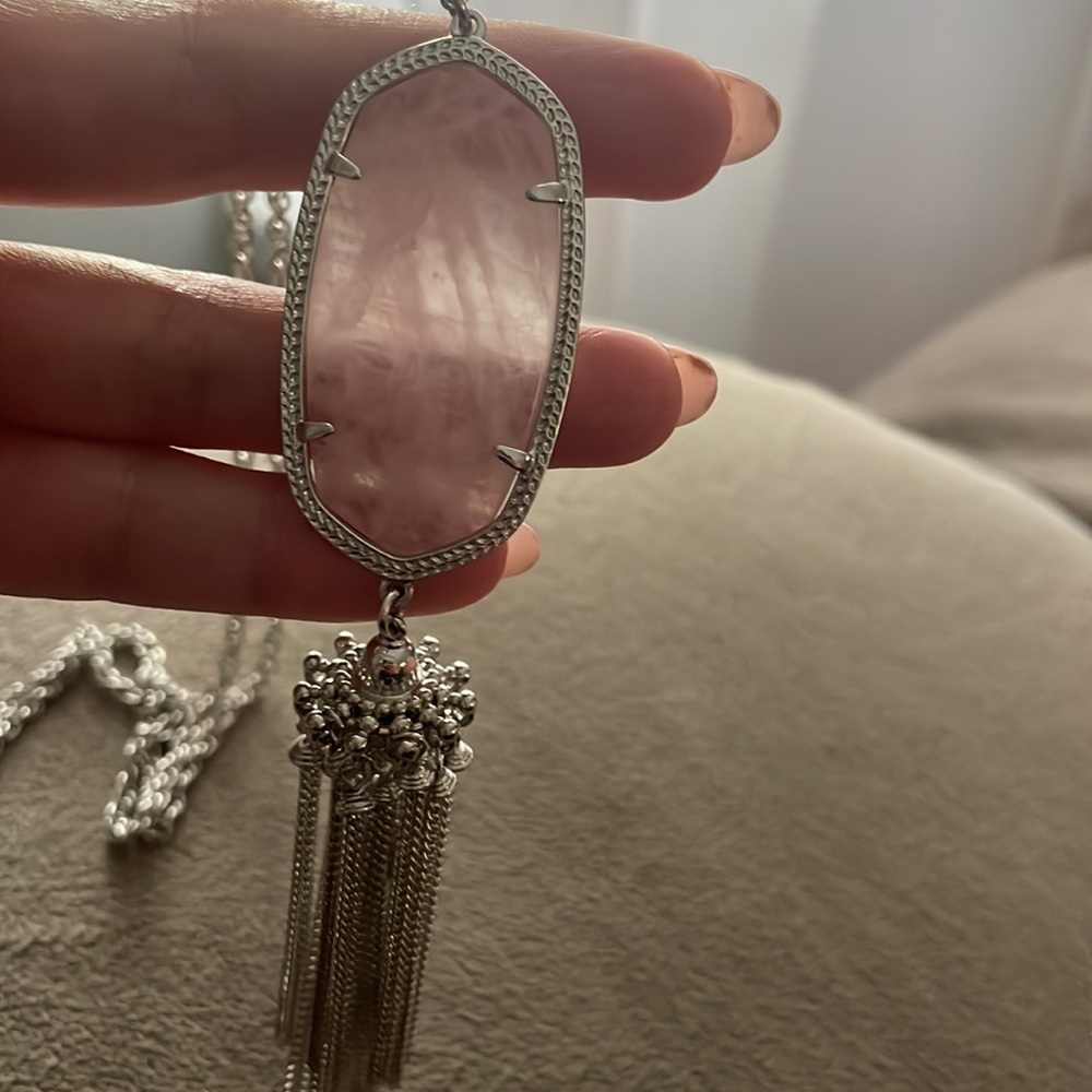Kendra Scott Necklace - Picture 3 of 7